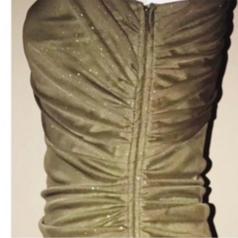 NWT Betsy & Adam One Shoulder Gold Embellished Evening Gown Dress - Picture 6 of 10